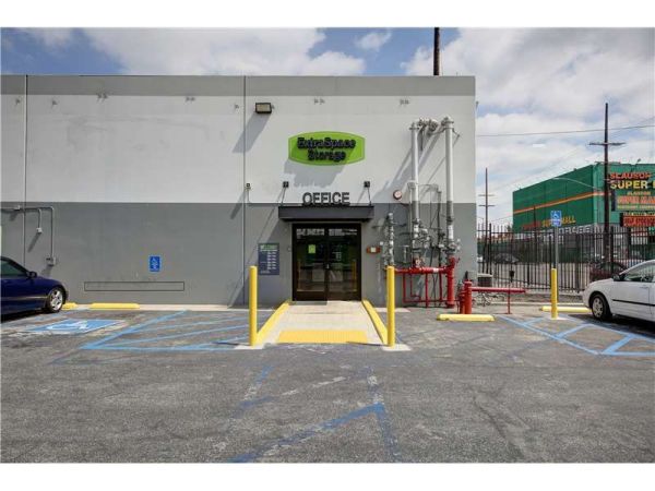 Extra Space Storage - 1562 - Los Angeles - Slauson Ave - 1701 West Slauson Avenue