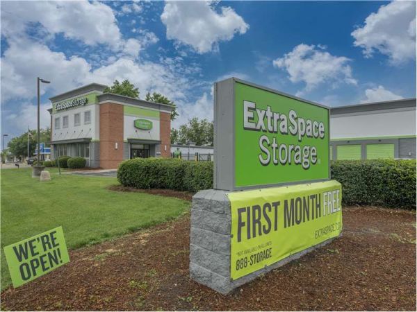 Extra Space Storage - 1570 - Virginia Beach - General Booth Blvd - 1545 General Booth Boulevard