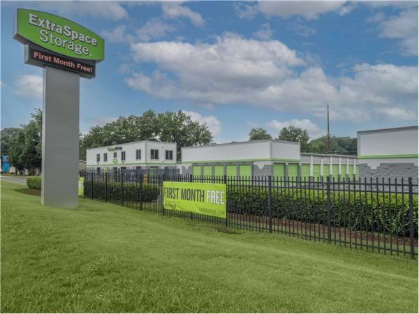 Extra Space Storage - 1573 - Newport News - J Clyde Morris Blvd - 801 J Clyde Morris Boulevard