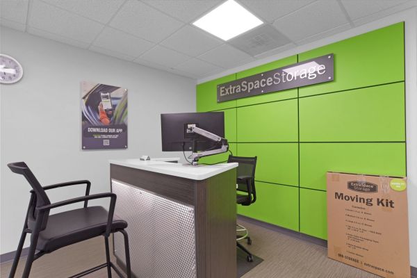 Extra Space Storage - 1575 - Richmond - Laburnum Ave - 1140 North Laburnum Avenue