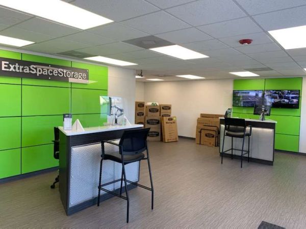 Extra Space Storage - 1580 - Chesapeake - Military Hwy - 3264 South Military Highway