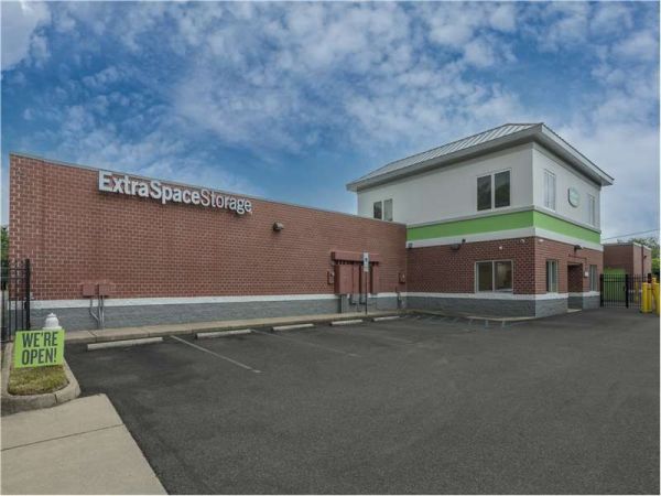 Extra Space Storage - 1581 - Newport News - Tyler Ave - 25 Tyler Avenue