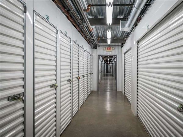Extra Space Storage - 1688 - Marietta - Powers Ferry Rd - 2035 Powers Ferry Road
