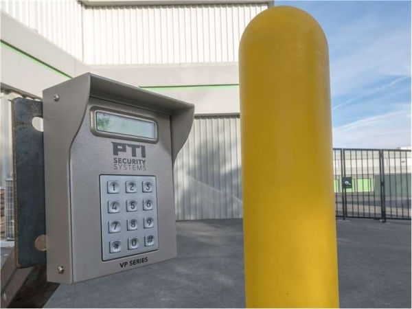 Extra Space Storage - 1732 - North Las Vegas - Ann Rd - 3155 West Ann Road
