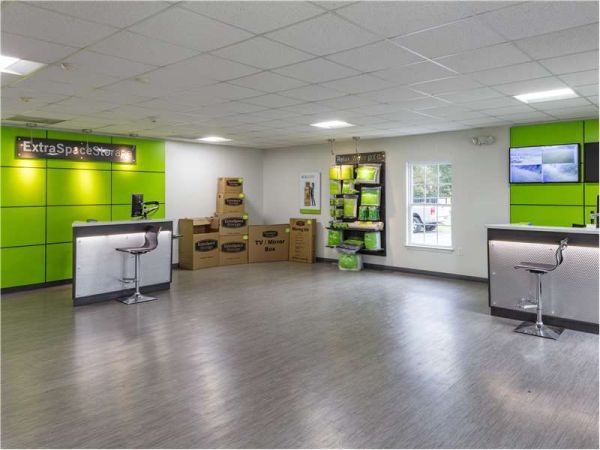 Extra Space Storage - 1780 - Hampton - Big Bethel Rd - 1343 Big Bethel Road