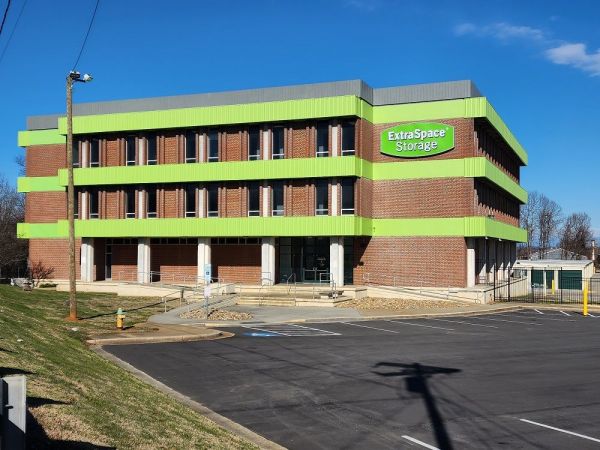 Extra Space Storage - 8554 - Winston-Salem - Waughtown St - 2080 Old Lexington Road