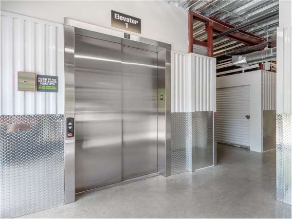 Extra Space Storage - 8685 - Smyrna - Oakdale Rd - 5218 Oakdale Road Southeast