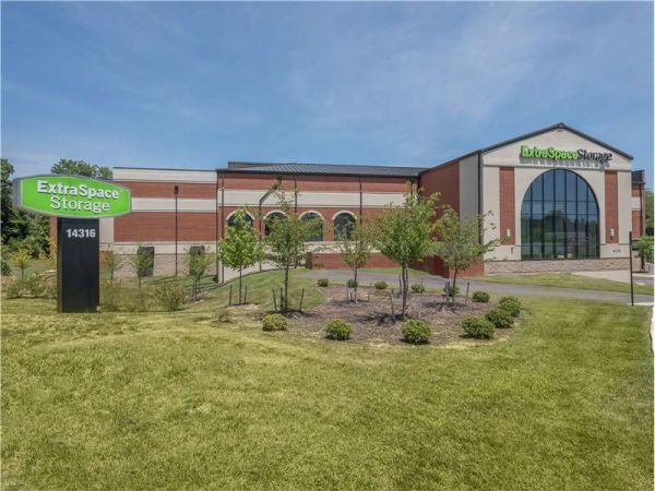 Extra Space Storage - 8875 - Midlothian - Midlothian Turnpike - 14316 Midlothian Turnpike