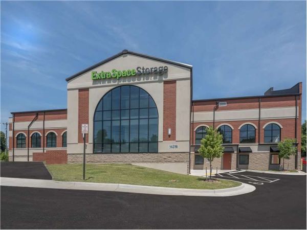 Extra Space Storage - 8875 - Midlothian - Midlothian Turnpike - 14316 Midlothian Turnpike