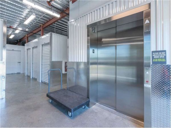 Extra Space Storage - 1863 - Crum Lynne - Chester Pike - 1240 Chester Pike