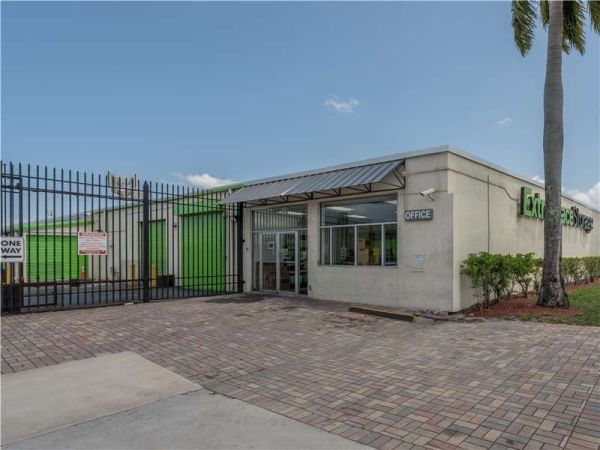 Extra Space Storage - 7194 - Fort Lauderdale - 19th St - 2290 Northwest 19th Street