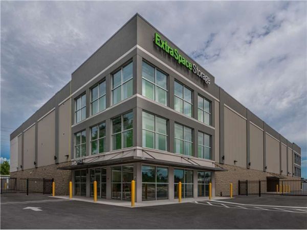 Extra Space Storage - 7058 - Sanford - Rinehart Rd - 1451 Rinehart Road