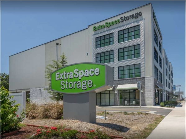 Extra Space Storage - 7137 - Tampa - Florida Ave - 7202 North Florida Avenue