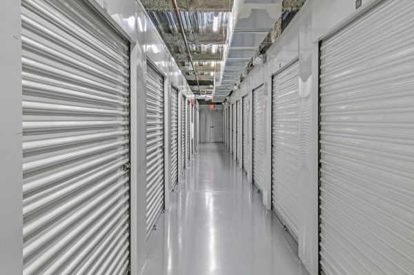 Extra Space Storage - 7137 - Tampa - Florida Ave - 7202 North Florida Avenue