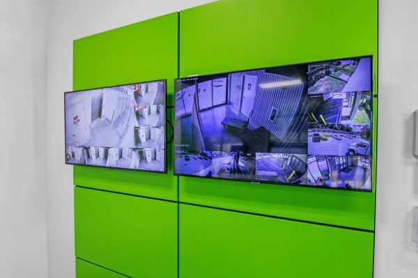 Extra Space Storage - 7137 - Tampa - Florida Ave - 7202 North Florida Avenue