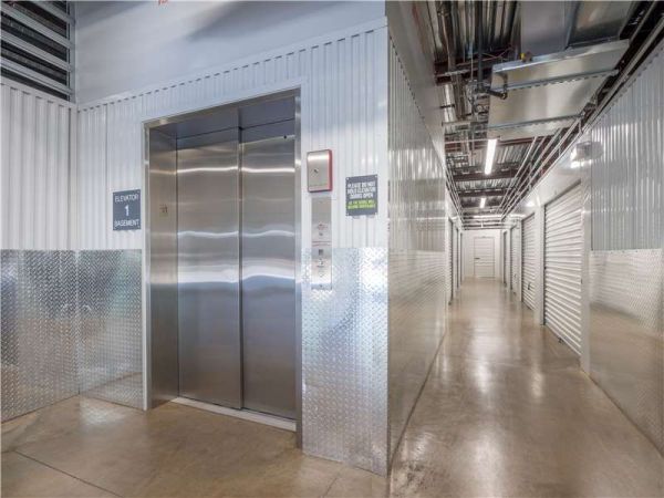 Extra Space Storage - 7373 - Atlanta - 924 Northside Dr - 924 Northside Drive Northwest