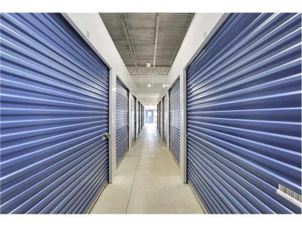 Extra Space Storage - 2111 - Bloomington - Gourley Pike - 606 West Gourley Pike