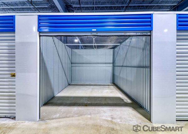 CubeSmart Self Storage OH Canton Tuscarawas St W - 4250 Tuscarawas Street West
