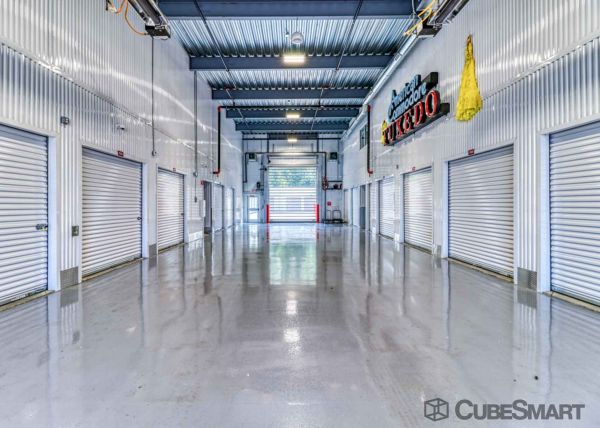 CubeSmart Self Storage - 4130 Mayfield Road - 4130 Mayfield Road