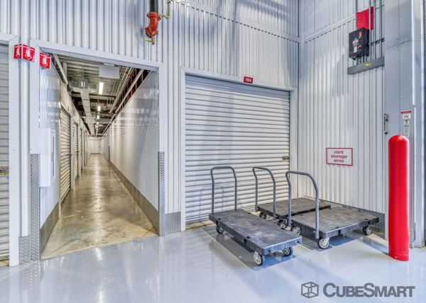 CubeSmart Self Storage - 4130 Mayfield Road - 4130 Mayfield Road