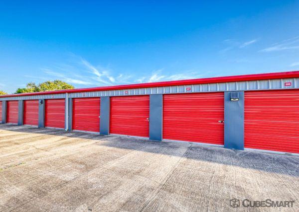 CubeSmart Self Storage - 14311 West Bellfort Boulevard - 14311 West Bellfort Boulevard