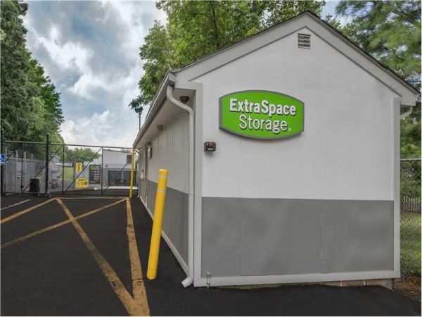 Extra Space Storage - 1120 - Iselin - Route 1 South - 725 U.S. 1