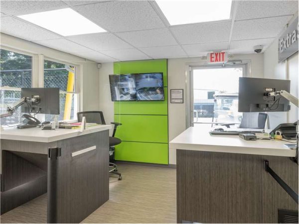 Extra Space Storage - 1120 - Iselin - Route 1 South - 725 U.S. 1