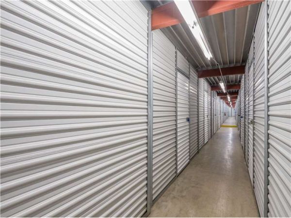 Extra Space Storage - 1120 - Iselin - Route 1 South - 725 U.S. 1