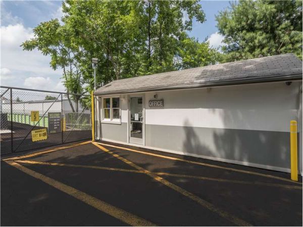 Extra Space Storage - 1120 - Iselin - Route 1 South - 725 U.S. 1