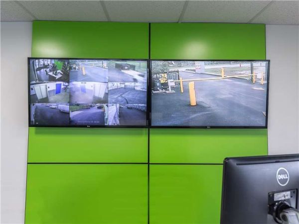 Extra Space Storage - 0652 - Indianapolis - E 65th St - 5335 East 65th Street