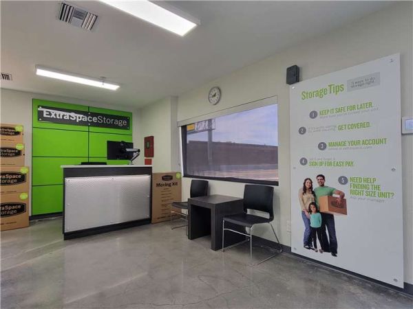 Extra Space Storage - 0793 - Palo Alto - E Bayshore Rd - 999 East Bayshore Road