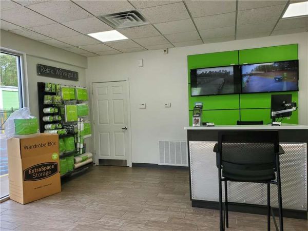 Extra Space Storage - 8458 - Columbia - Clemson Rd - 1721 Clemson Road