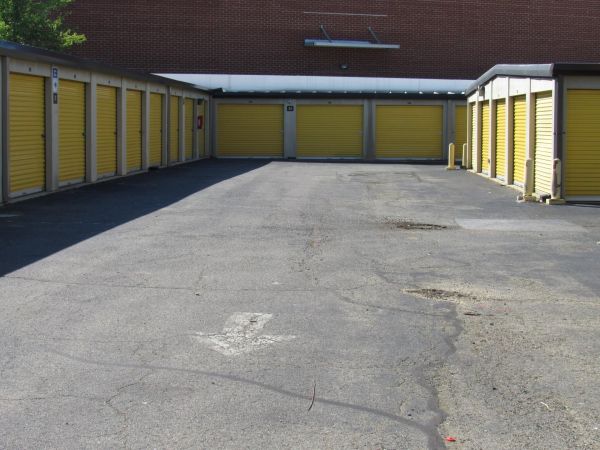 Extra Space Storage - 3080 - Landover - Pennsy Drive - 2929 Pennsy Drive