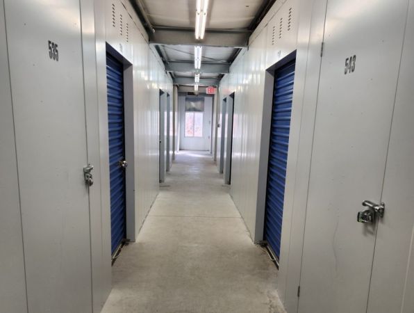 Extra Space Storage - 3182 - Hampton Bays - Montauk Hwy - 173 West Montauk Highway