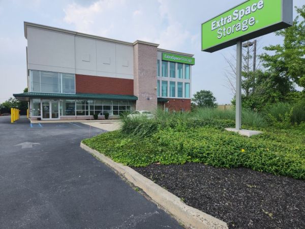 Extra Space Storage - 3336 - Deer Park - Grand Blvd. - 715 Grand Boulevard