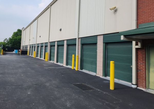 Extra Space Storage - 3336 - Deer Park - Grand Blvd. - 715 Grand Boulevard