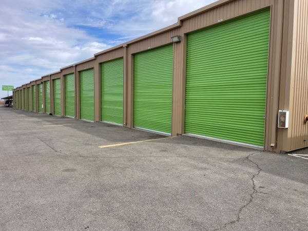 Extra Space Storage - 3488 - Henderson - Conestoga Way - 550 Conestoga Way