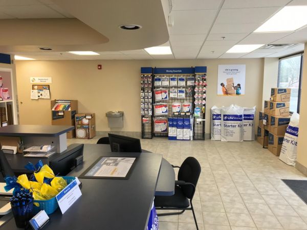 Extra Space Storage - 3494 - North Las Vegas - Rome Blvd. - 4475 West Rome Boulevard