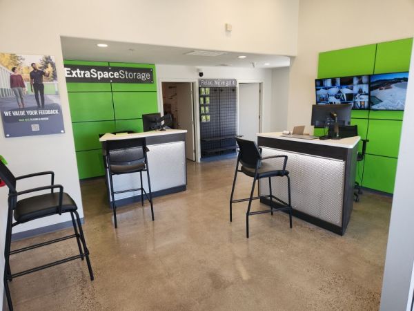 Extra Space Storage - 3510 - Sacramento - El Camino Ave - 1300 El Camino Avenue
