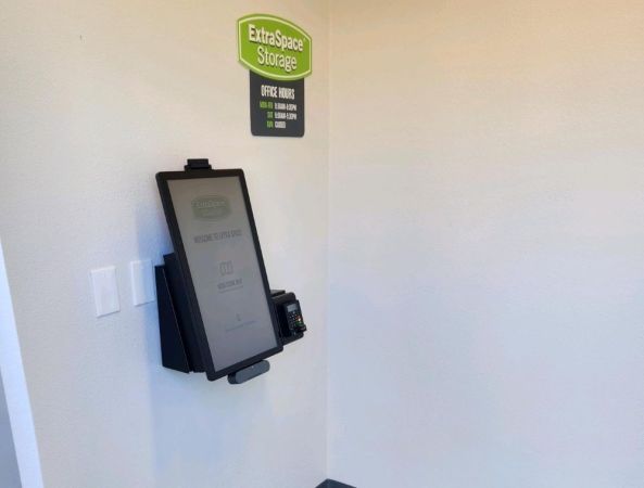 Extra Space Storage - 3514 - Sacramento - Fruitridge Rd - 8870 Fruitridge Road