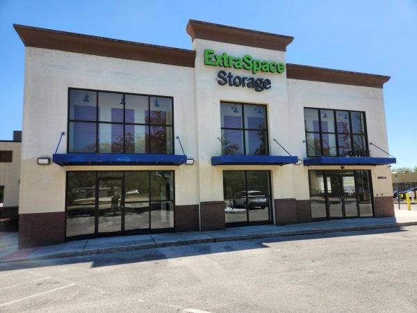 Extra Space Storage - 3519 - Orlando - Curry Ford Road - 4020 Curry Ford Road