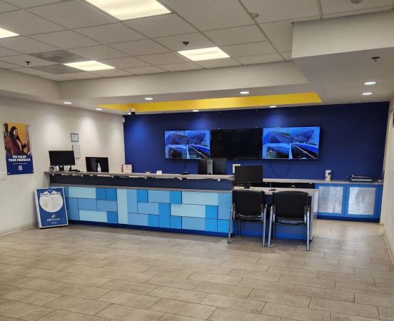 Extra Space Storage - 3522 - Sacramento - Main Ave - 181 Main Avenue