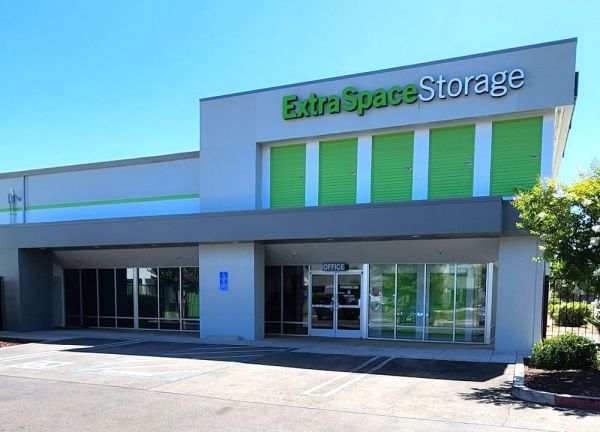 Extra Space Storage - 3522 - Sacramento - Main Ave - 181 Main Avenue