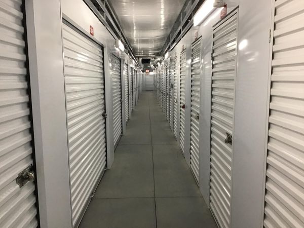 Extra Space Storage - 3534 - Summerville - Main St - 2130 North Main Street