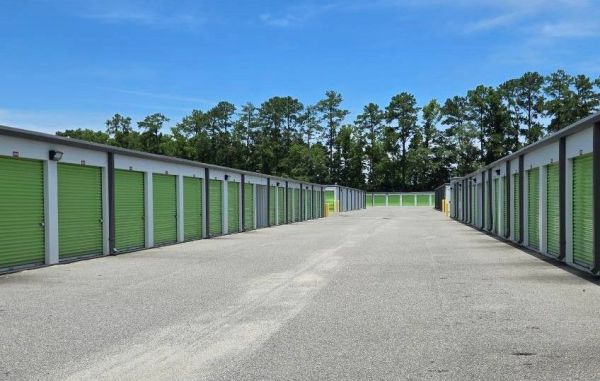 Extra Space Storage - 3534 - Summerville - Main St - 2130 North Main Street