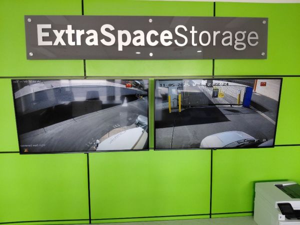 Extra Space Storage - 3549 - Las Vegas - Boulder Hwy - 6740- Boulder Highway