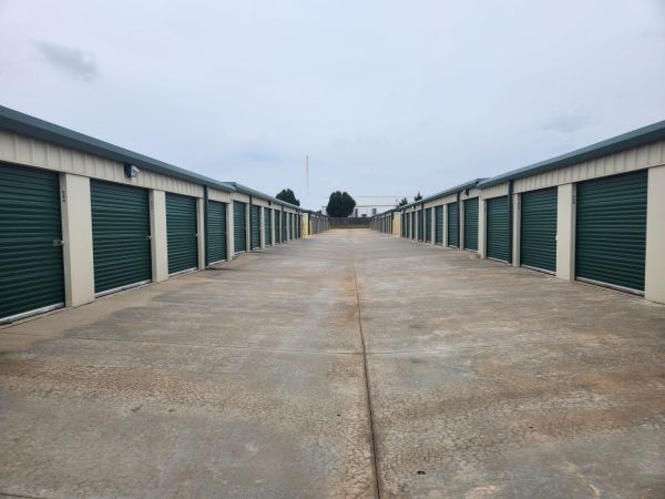Extra Space Storage - 3647 - Edmond - Pennsylvania Ave - 15505 North Pennsylvania Avenue