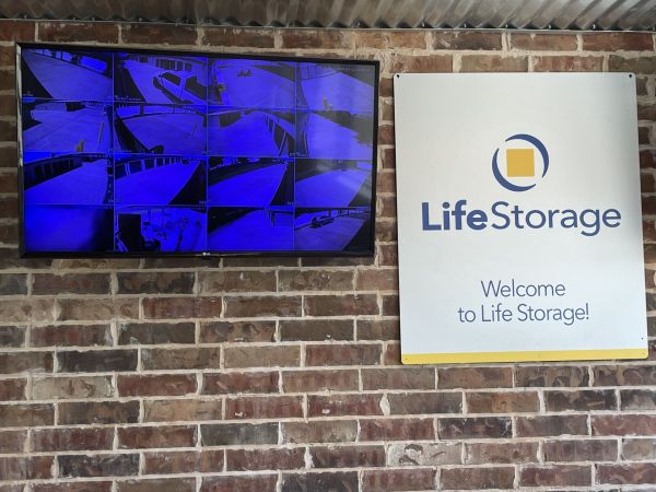 Extra Space Storage - 3647 - Edmond - Pennsylvania Ave - 15505 North Pennsylvania Avenue