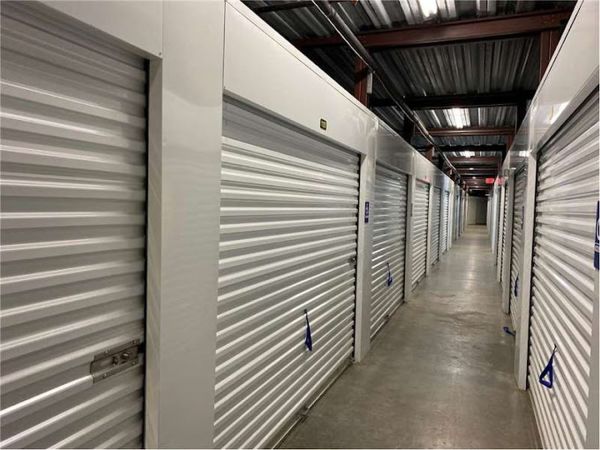 Extra Space Storage - 3649 - Mt Pleasant - Highway 17 - 1426 North Highway 17