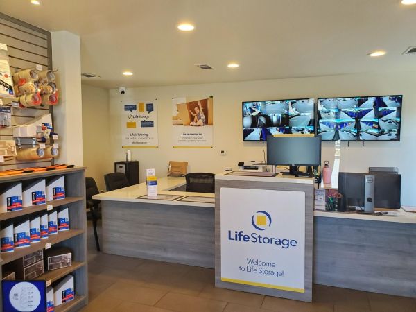 Extra Space Storage - 3707 - Pomona - Garey Ave - 2680 North Garey Avenue
